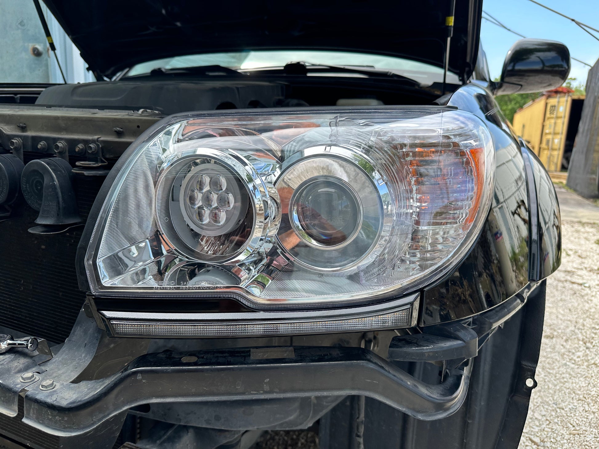 06-09 4th Gen 4Runner LED Turn Signal Filler Panels w/ DRL - SRQ Fabrications