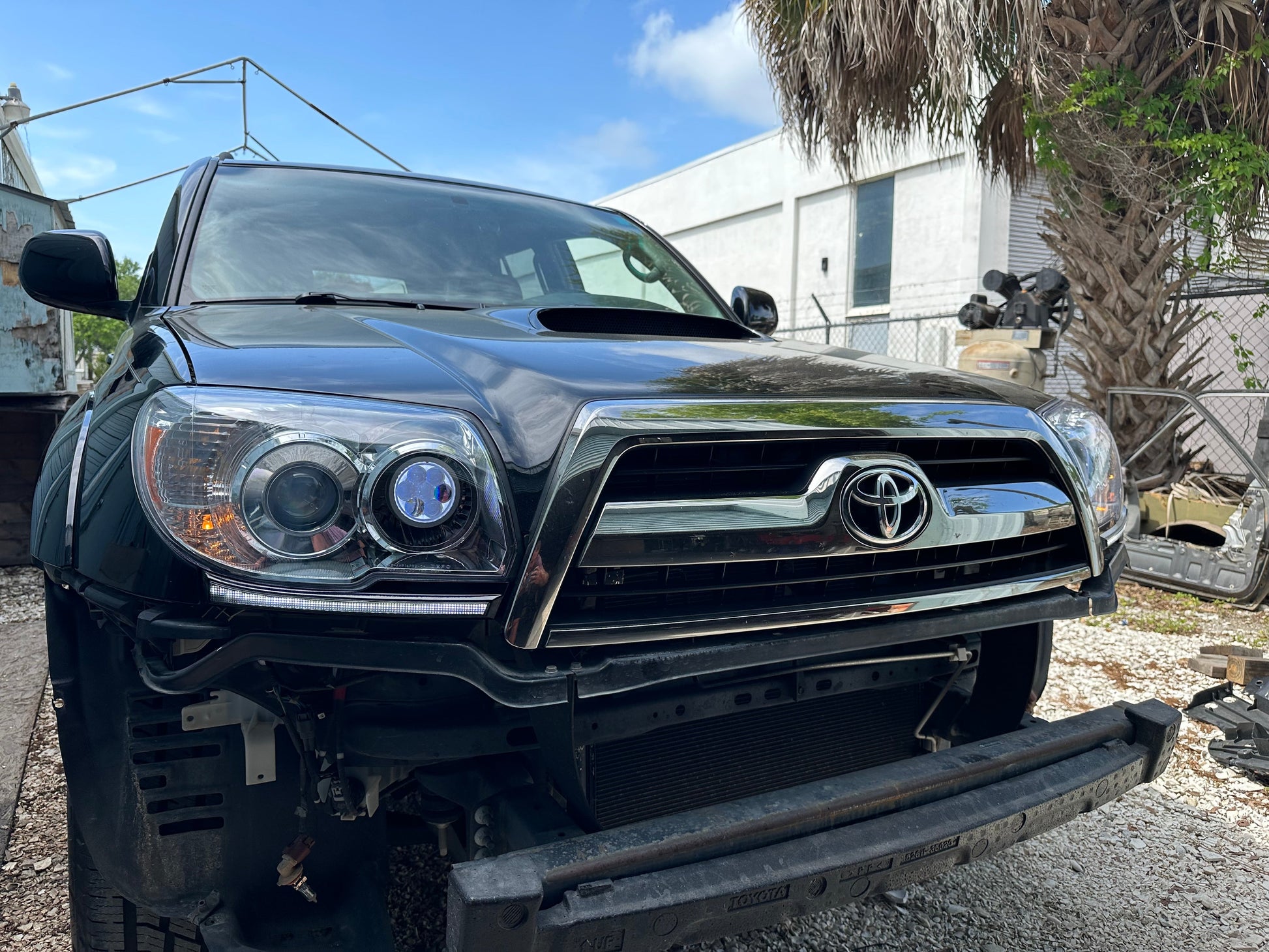 06-09 4th Gen 4Runner LED Turn Signal Filler Panels w/ DRL - SRQ Fabrications