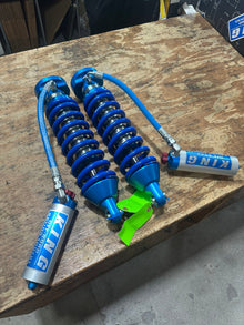 1996-2002 4Runner & 1995-2004 Tacoma King 2.5 Remote Reservoir Front Coilovers